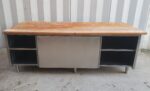BANCONE ARMADIATO IN ACCIAIO INOX CON PIANO IN LEGNO - immagine 3