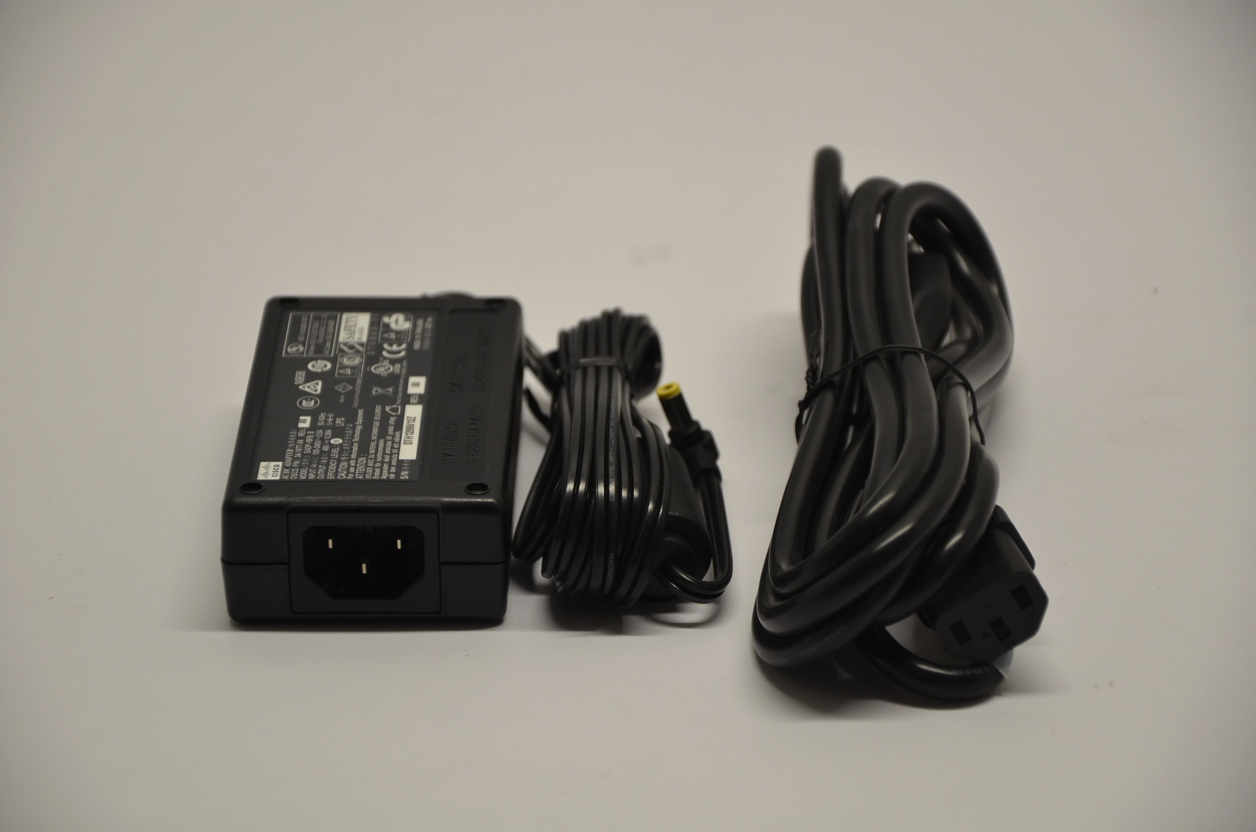 2827 -- 000 (3399) ALIMENTATORE CISCO AC/DC EADP-18FB-B – 34-1977-04 - immagine 1