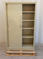 ARMADIO IN METALLO 4 RIPIANI CON ANTE SCORREVOLI cm 120x45x195h - immagine 4