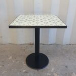 TAVOLO CON MAIOLICHE cm 60x60x76h