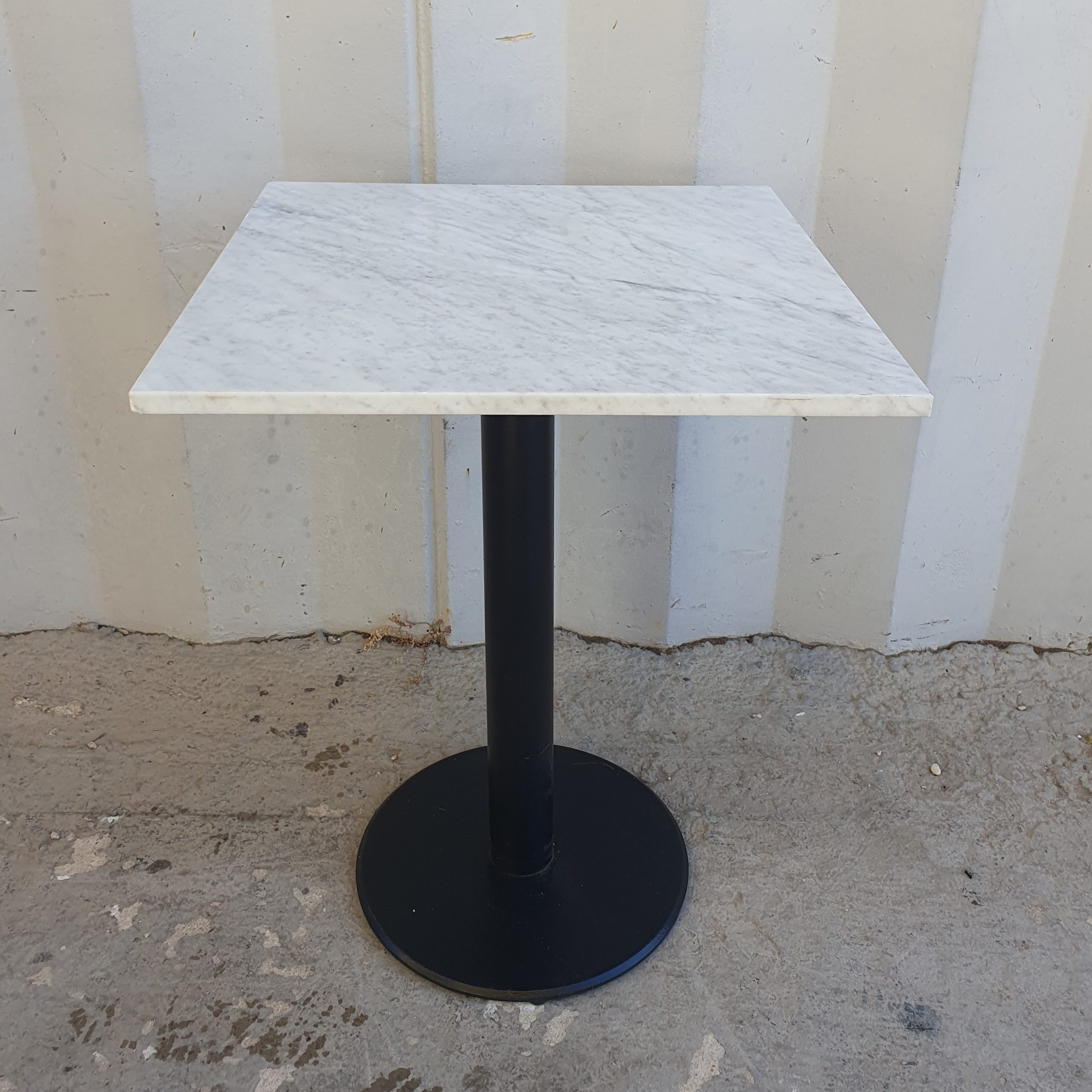 3026 -- 000 (3607) TAVOLO CON PIANO IN MARMO cm 60x60x76h - immagine 1