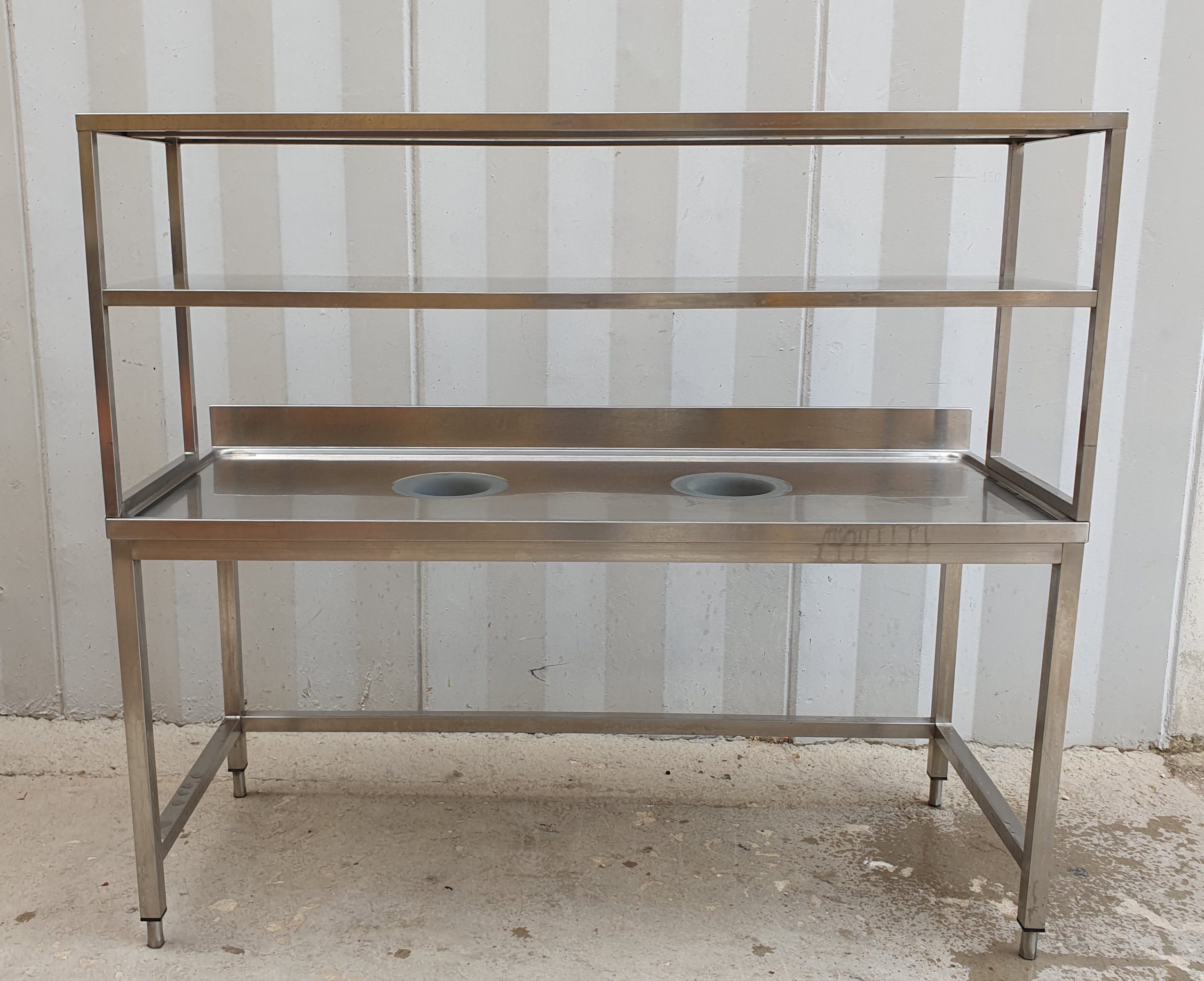 3039 -- 000 (3620) TAVOLO SBARAZZO DOPPIO FORO CON 2 PIANI DI APPOGGIO - immagine 1