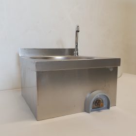 LAVAMANI CON PULSANTE TEMPORIZZATO