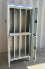 ARMADIETTO SPOGLIATOIO 4 ANTE CON DIVISORIO INTERNO SPORCO/PULITO - immagine 3