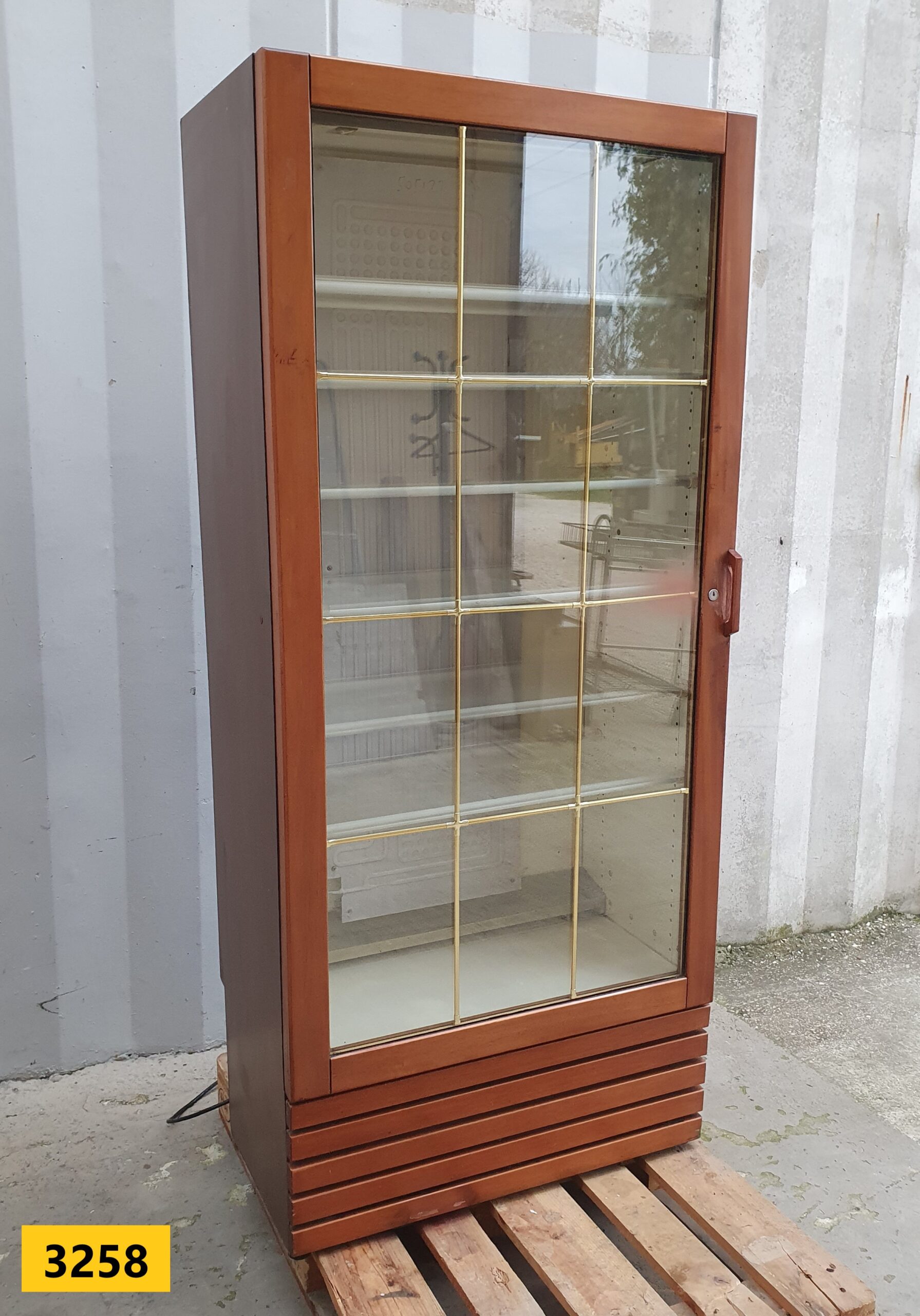 3258 -- 000 (3846) CANTINETTA ENOFRIGO - 112 BOTTIGLIE - immagine 1