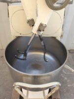 IMPASTATRICE A BRACCI TUFFANTI BOSS - 120 KG - immagine 4