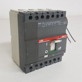 INTERRUTTORE QUADRIPOLARE ABB SACE S1B - 32 A