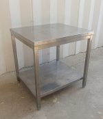 TAVOLO IN ACCIAIO INOX CON DUE RIPIANI cm 80x70x83h - immagine 2