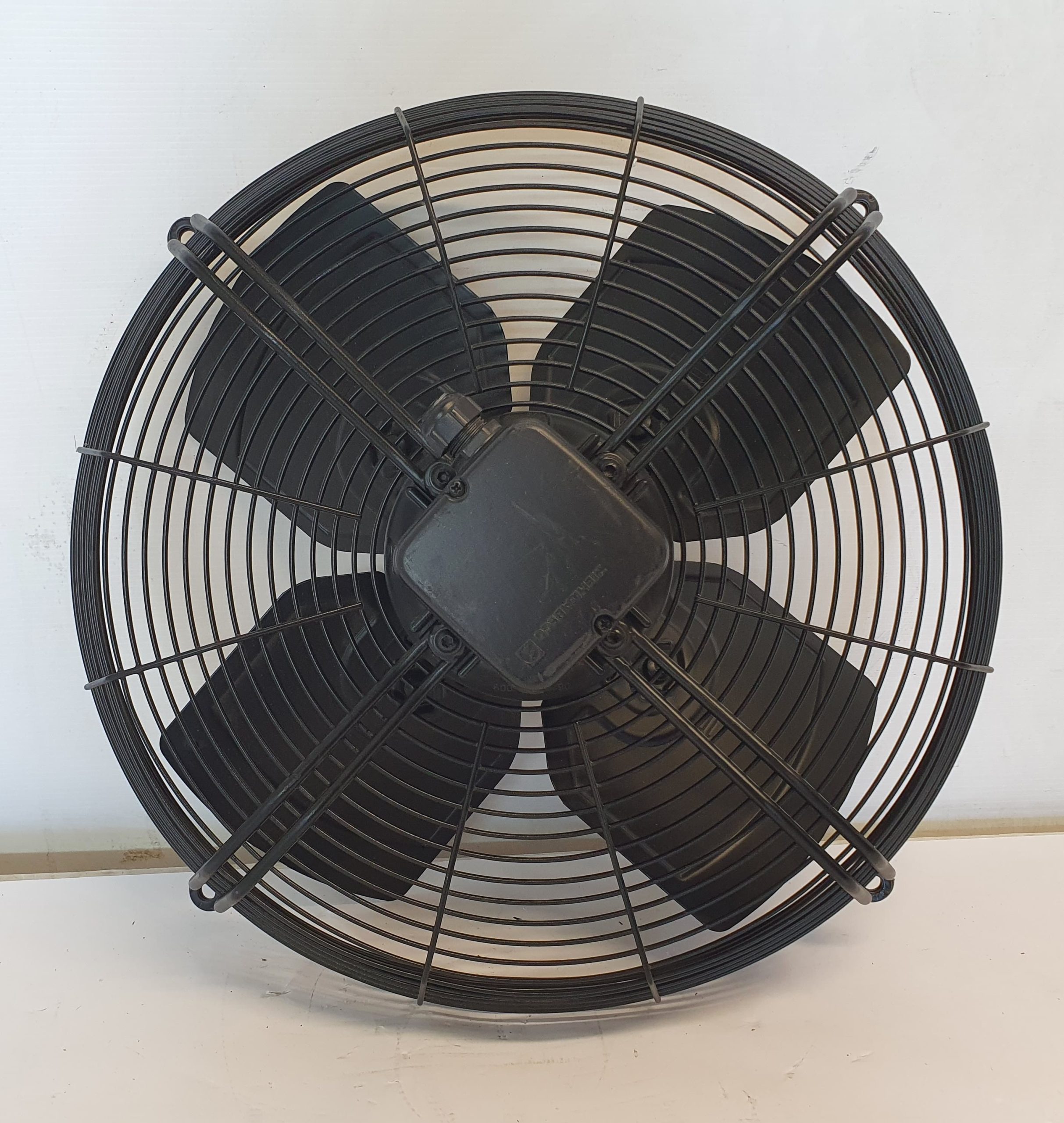 2869 -- 000 (3445) VENTILATORE ASSIALE - ZIEHL-ABEGG mod. FB045-4EW-4F-A4P - immagine 1