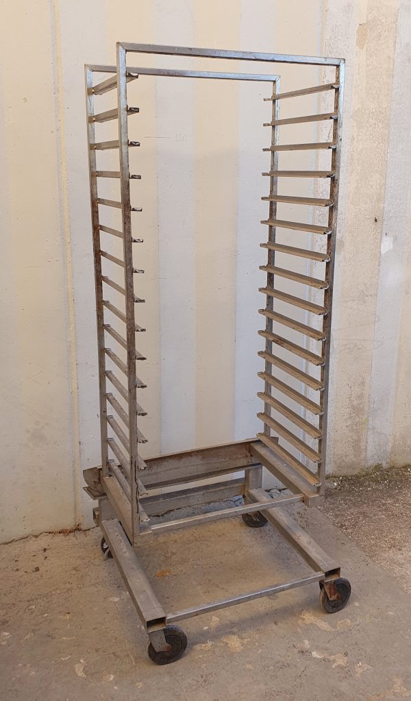 CARRELLO PORTATEGLIE - 16 POSTI