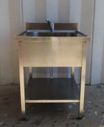 LAVELLO CON MISCELATORE cm 70x70x100h