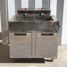 FRIGGITRICE ELETTRICA DA PASTICCERIA