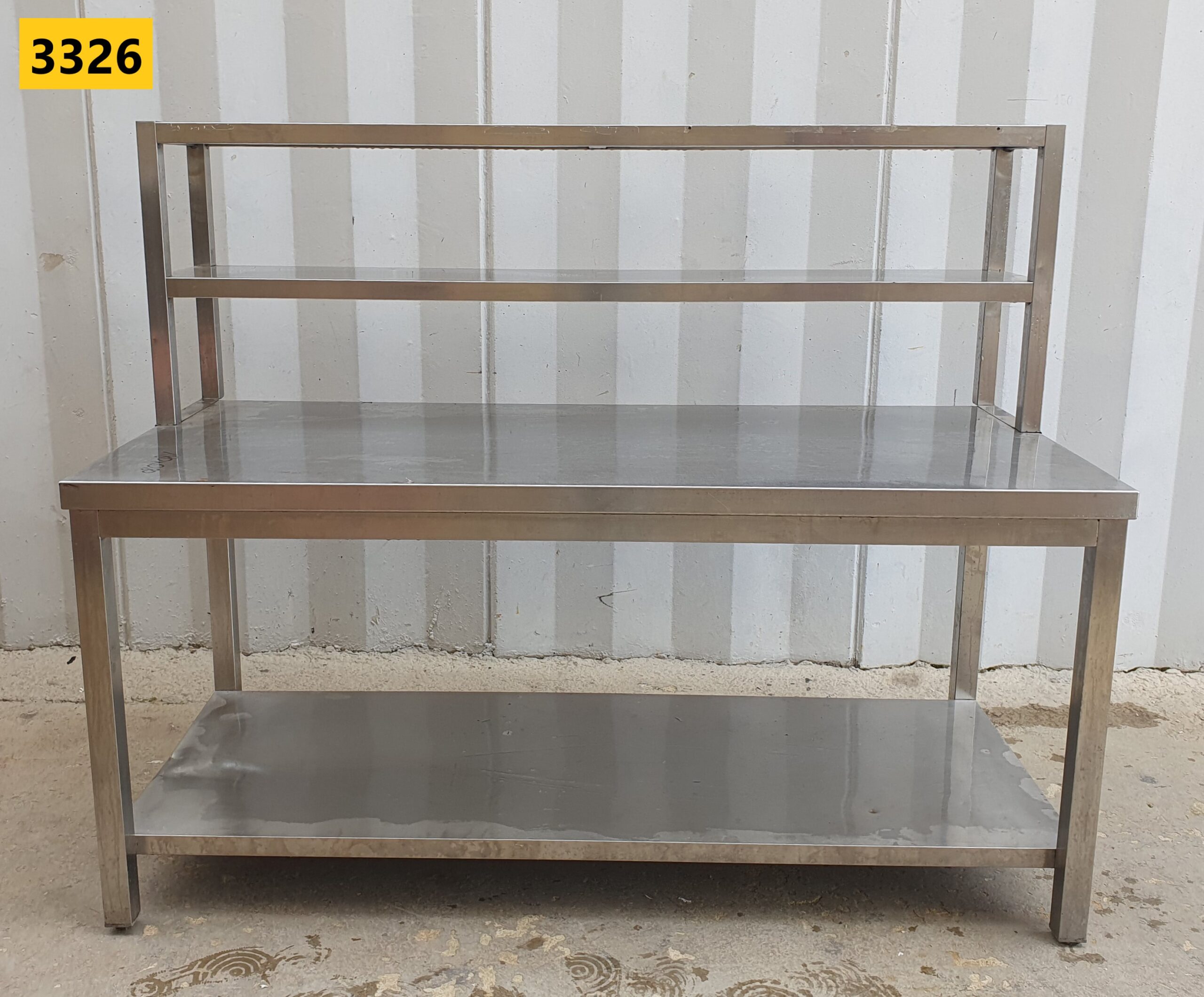 3326 -- 000 (3915) TAVOLO IN ACCIAIO INOX CON MENSOLE cm 180x80x145h - immagine 1
