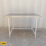 TAVOLO DA LAVORO CON PIANO IN ACCIAIO INOX E BASE IN FERRO