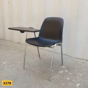SEDIA IN PLASTICA E METALLO CON RIBALTINA